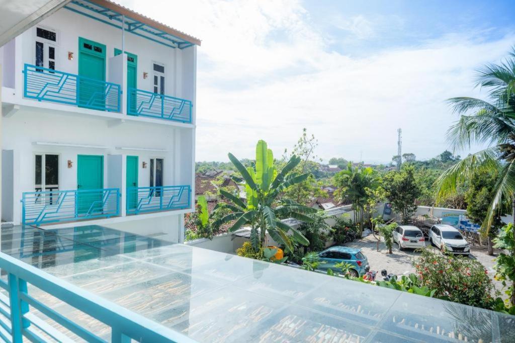 The Premiere Siti Hotel Jember Bagian luar foto